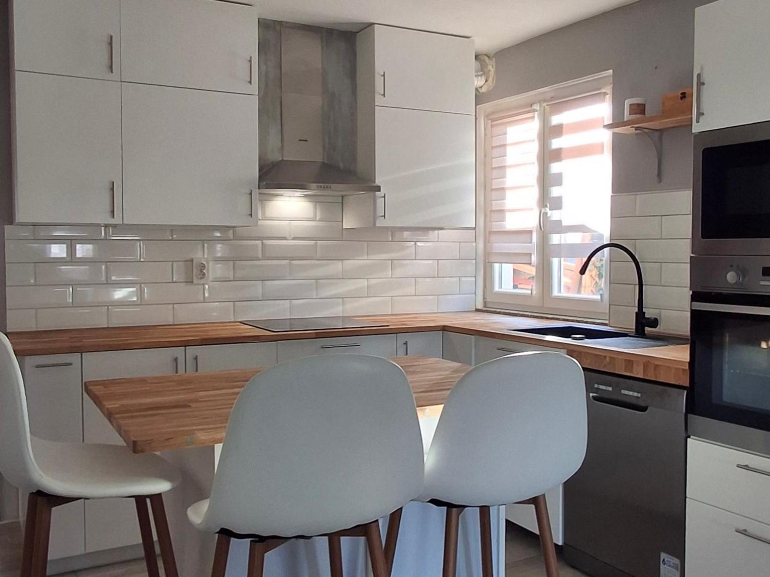 Anemona Apartment